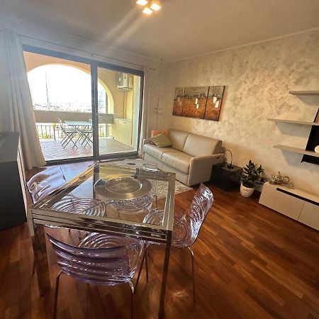 Apartamento Al Porticciolo Múggia Exterior foto