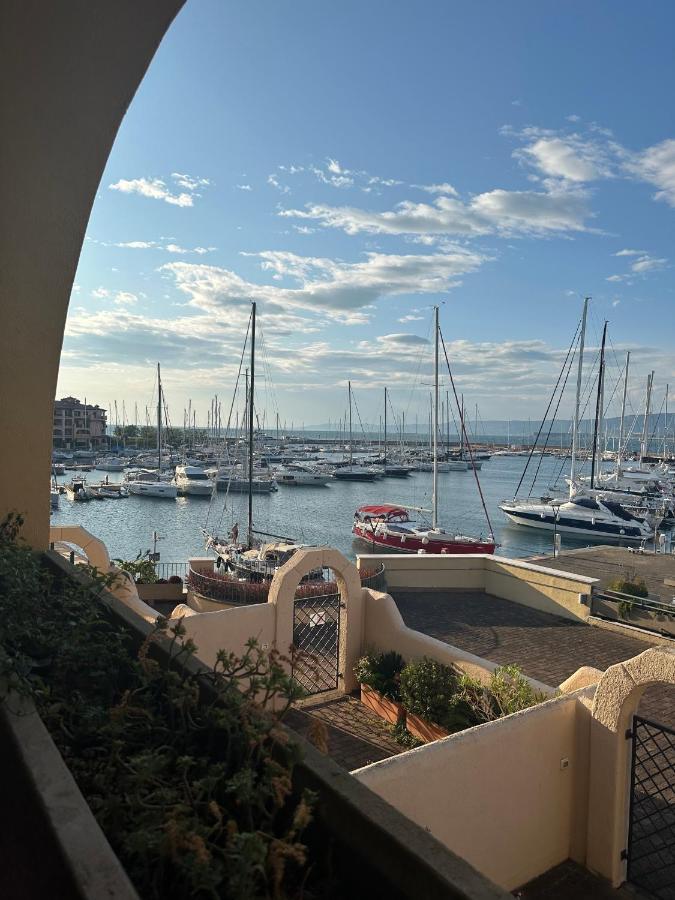 Apartamento Al Porticciolo Múggia Exterior foto