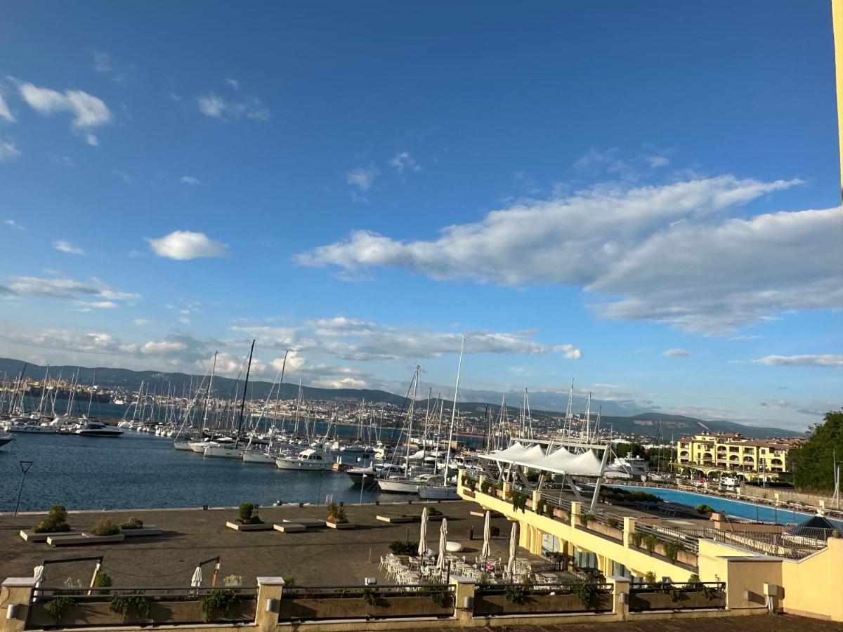 Apartamento Al Porticciolo Múggia Exterior foto